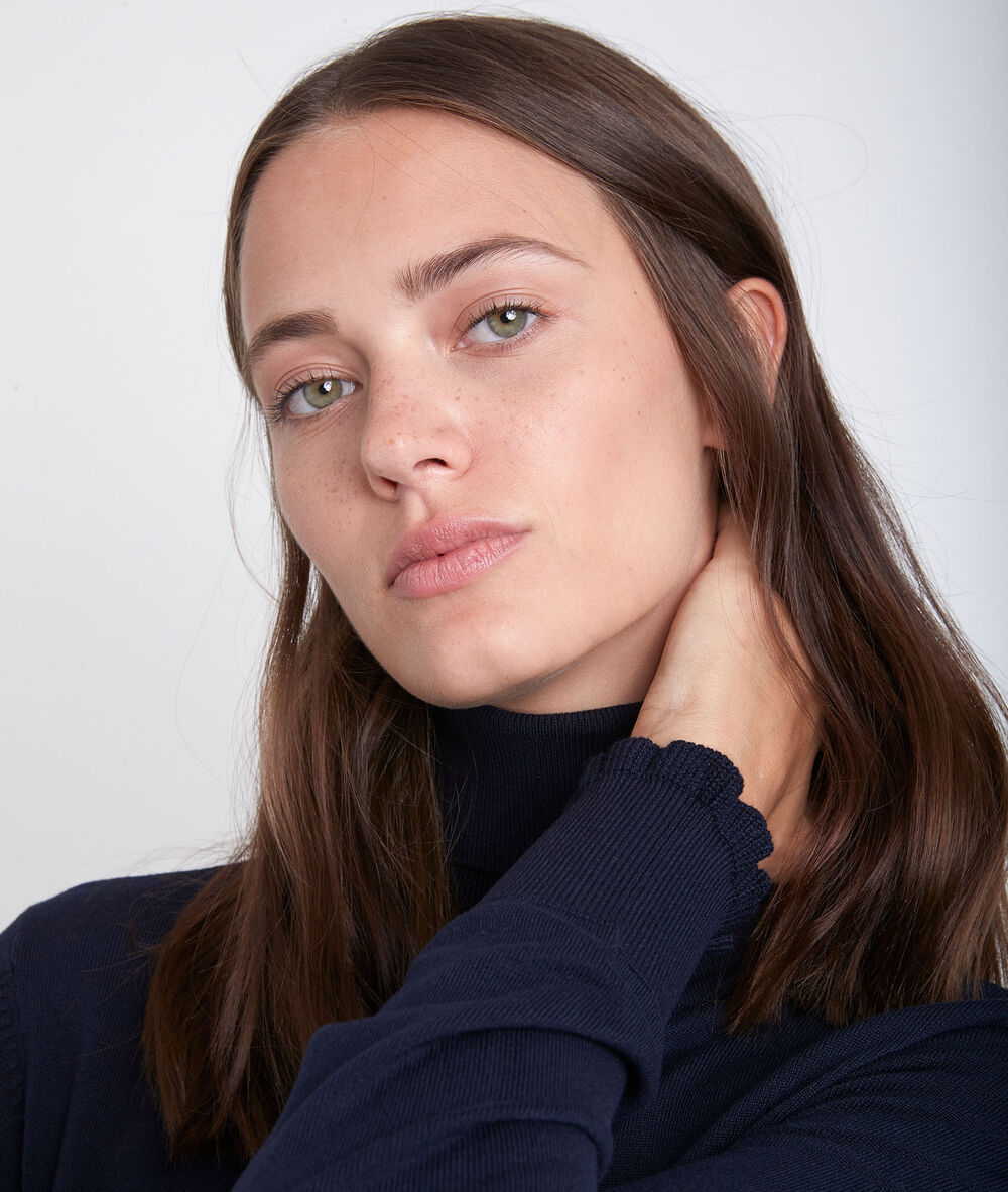 Pull col roulé marine radya marine.