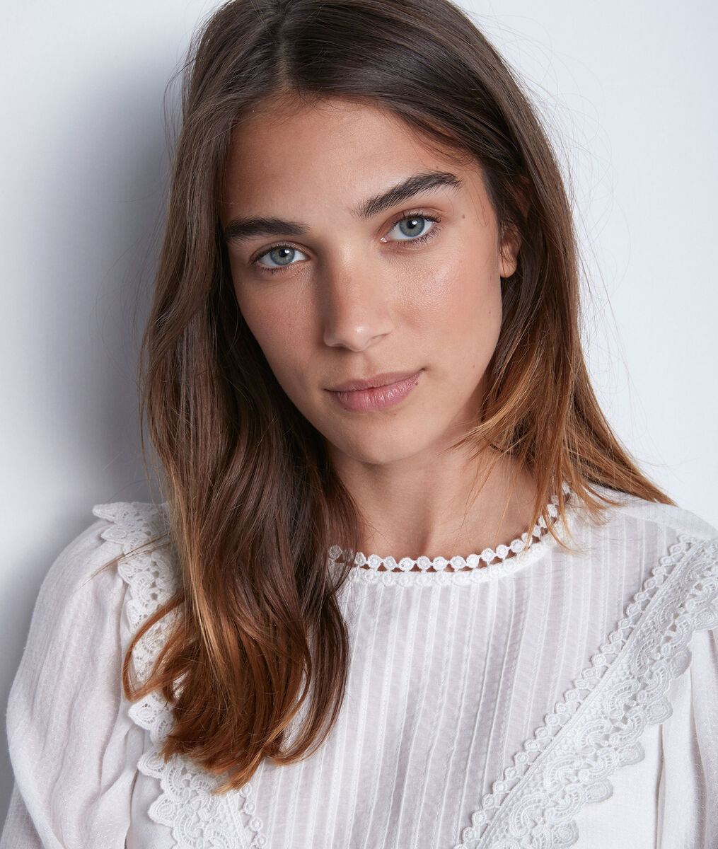 Blouse romantique en dentelle blanche Aude | 1-2-3 Blouse romantique en dentelle blanche Aude PhotoZ | 1-2-3