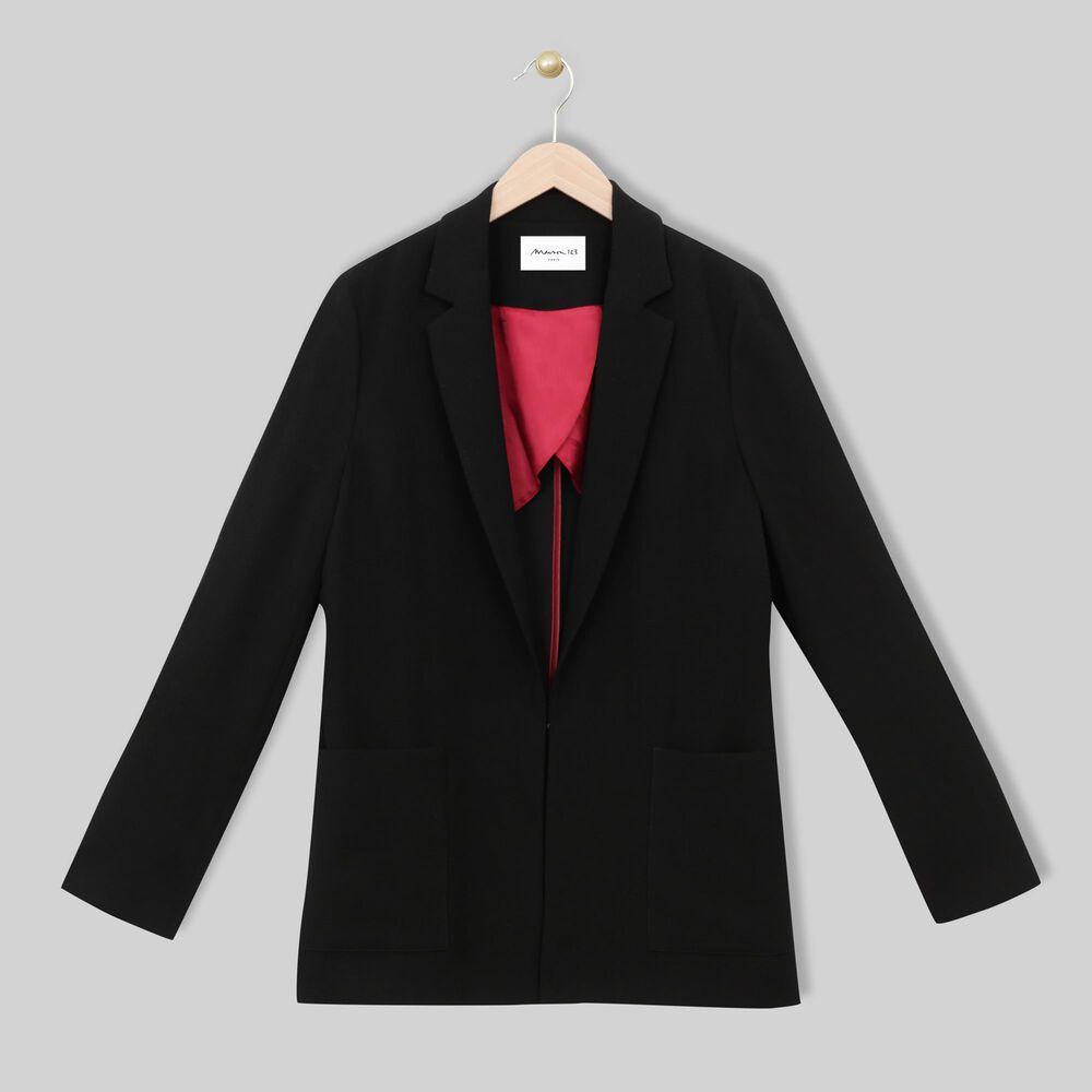 Veste en crêpe leonie noir.