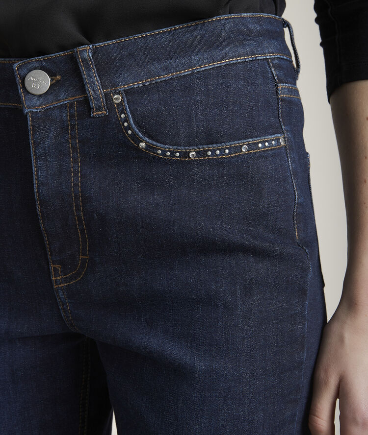 Jean slim brut alia denim brut.