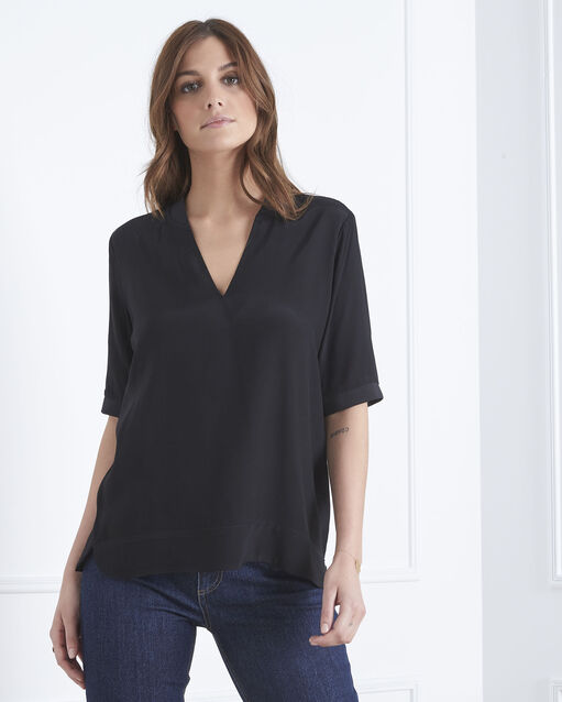 Blouse noire col v fluide virginie noir.