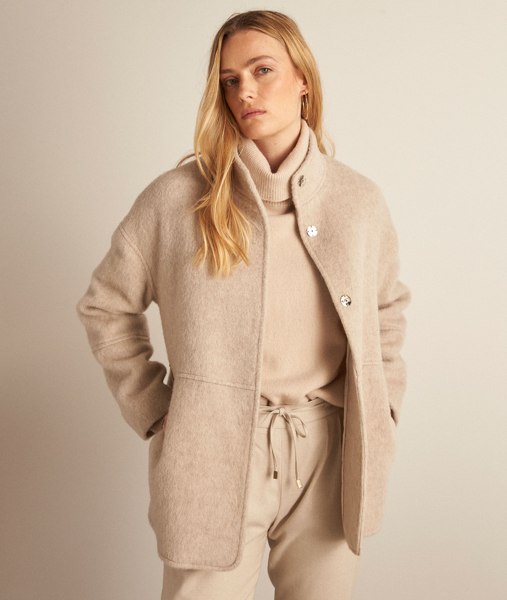 Manteau droit en laine et mohair taupe Lamia Femme Maison 123