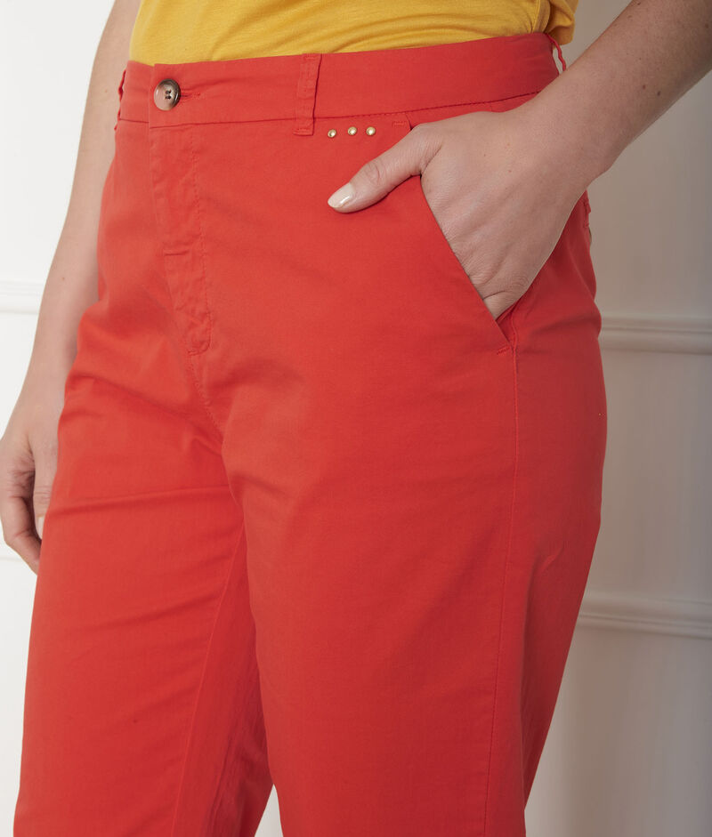 Rote chinohose calypso geranie.