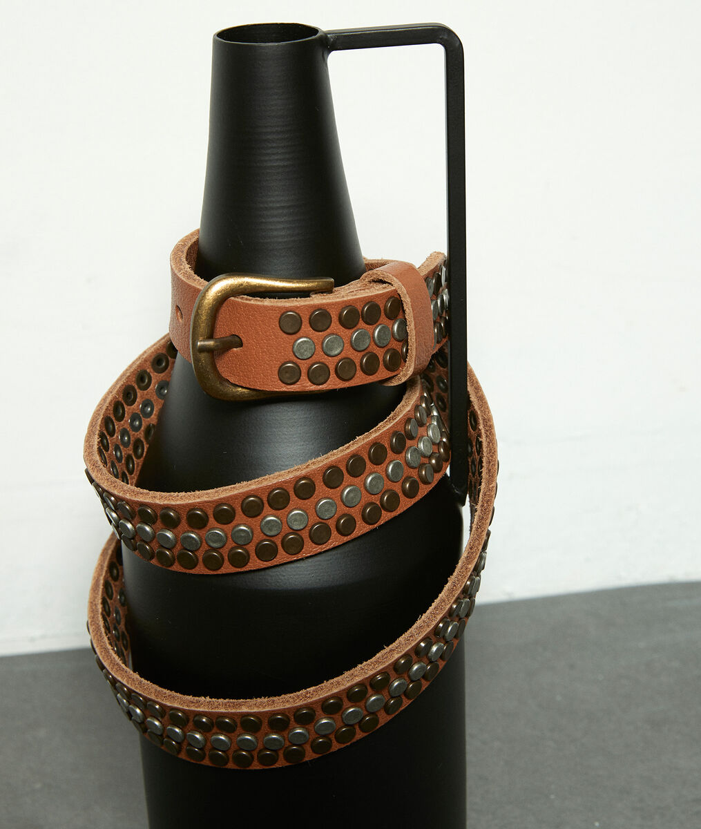 Ceinture cloutée en cuir camel Jessy | 1-2-3 Ceinture cloutée en cuir camel Jessy PhotoZ | 1-2-3