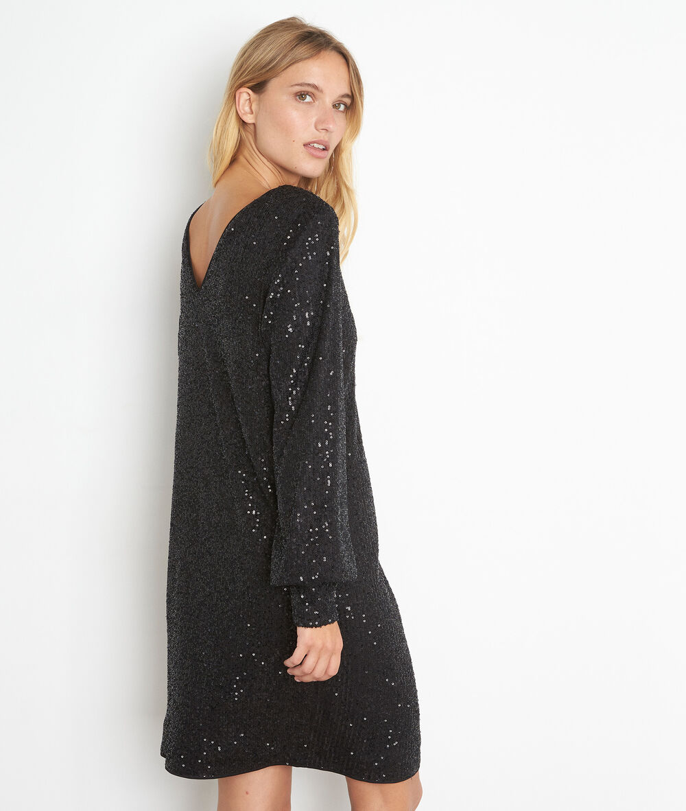 Robe à sequins charme noir.