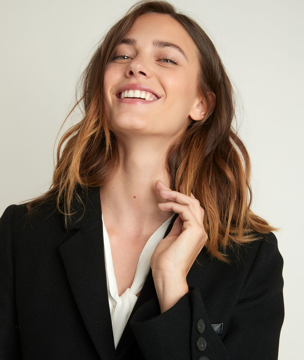 Manteau en laine recyclée noir plume bis noir.
