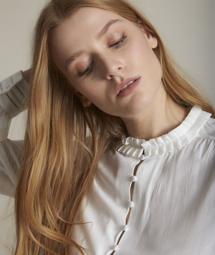 Blouse à col plissé elorine ecru.