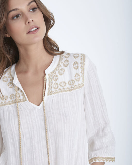 Blouse écru broderie et pompons vadim ecru.