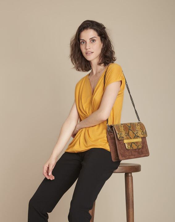 Tee-shirt jaune plis effet cache-cœur Carine | 1-2-3 Tee-shirt jaune plis effet cache-cœur Carine PhotoZ | 1-2-3
