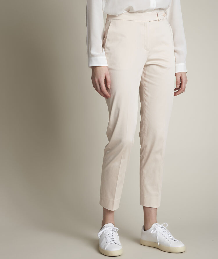 Pantalon cigarette nude rubis nude.
