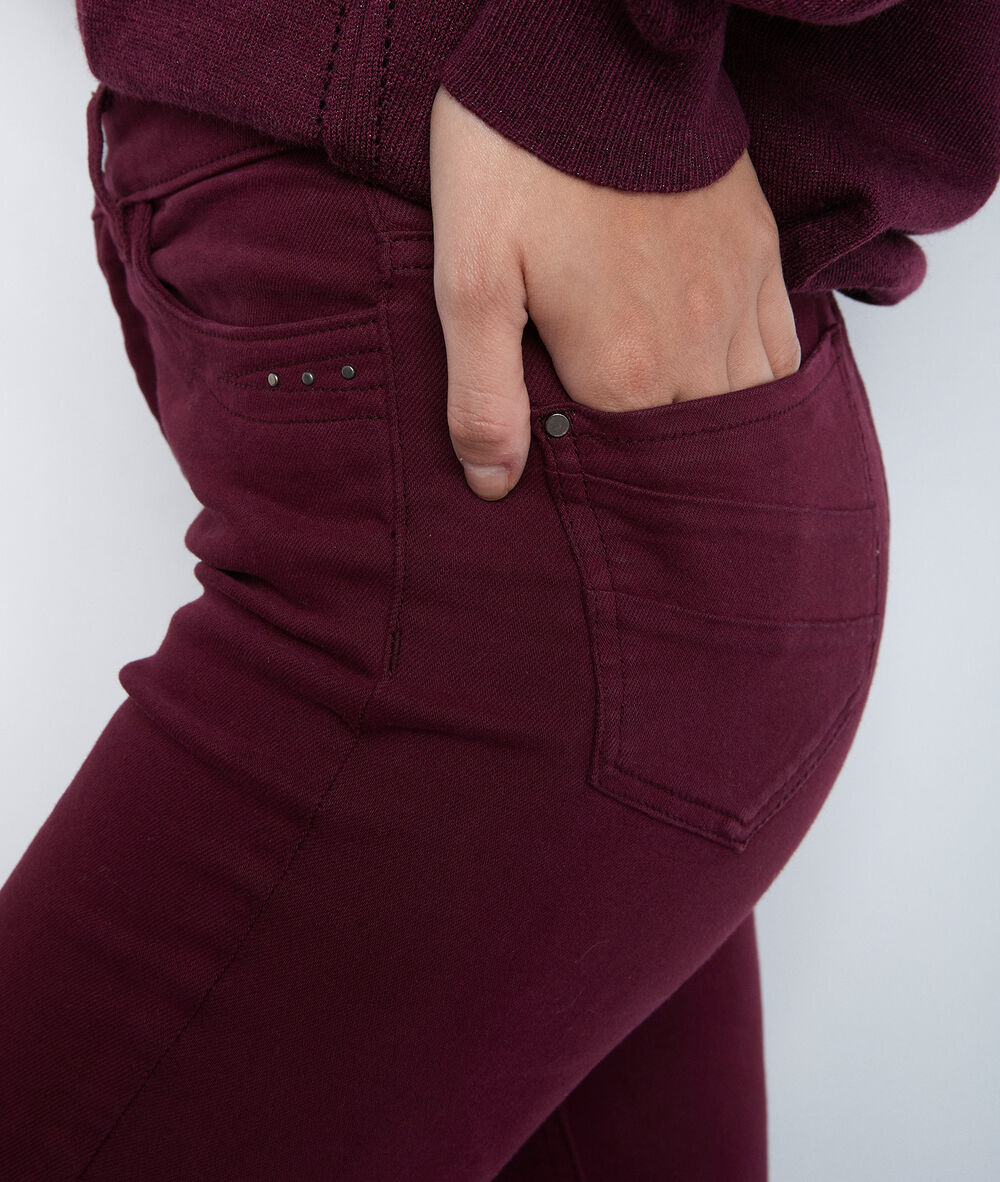 L'iconique slim suzy en coton bio bordeaux bordeaux fonce.