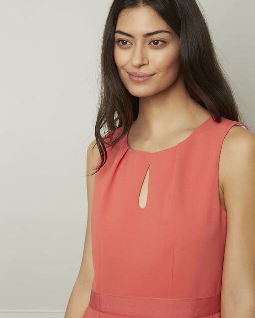 Robe corail corolle isis corail.