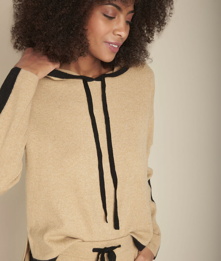 Sweat à capuche laine et cachemire havane flashback camel.