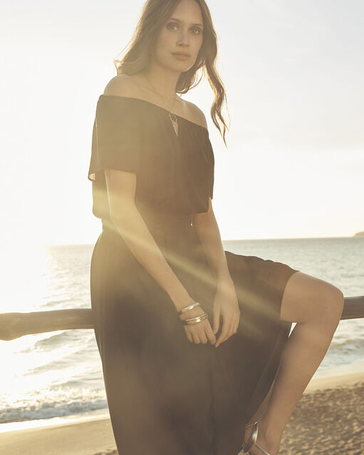 Robe noire drapée col bateau honor noir.