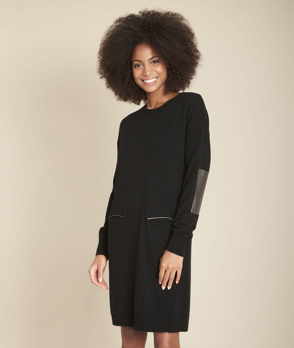 Robe en cachemire noire Ficus | 1-2-3 Robe en cachemire noire Ficus PhotoZ | 1-2-3