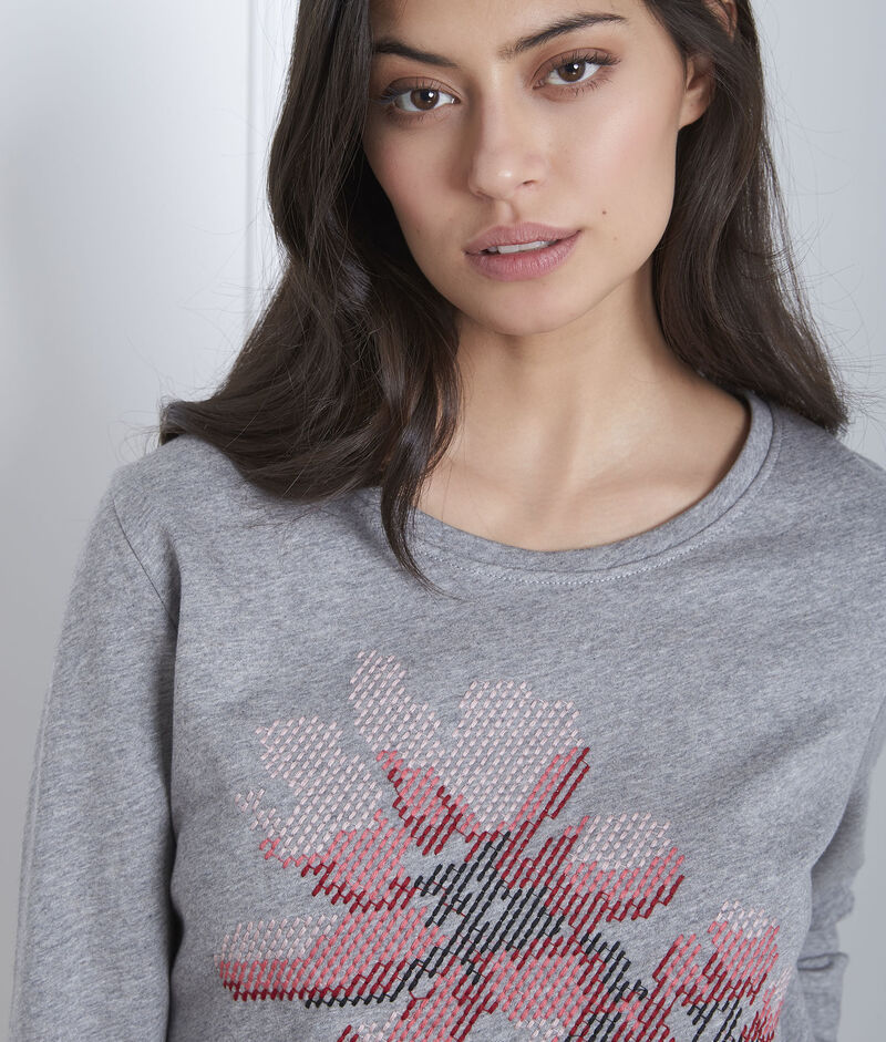 Graues besticktes sweatshirt pacco mittelgrau meliert.