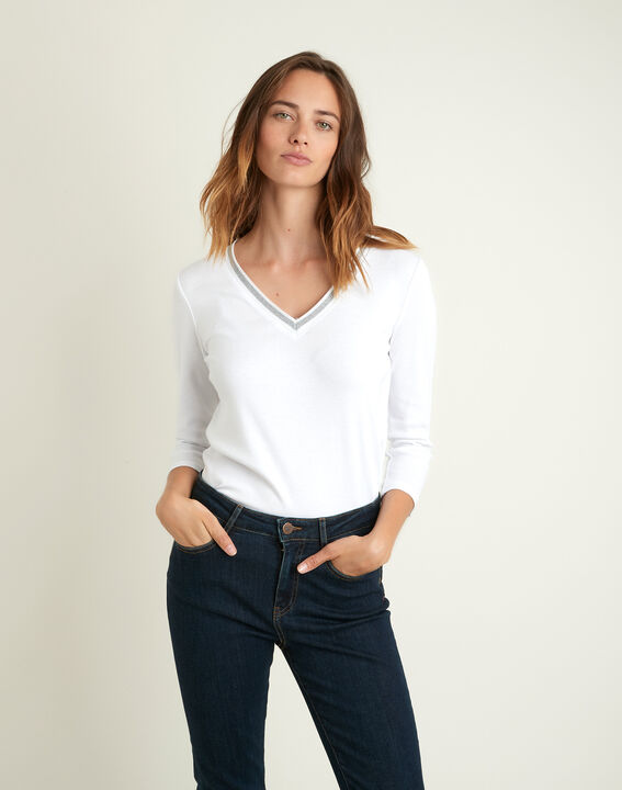 Tee-shirt blanc encolure V fantaisie Calypso | 1-2-3 Tee-shirt blanc encolure V fantaisie Calypso PhotoZ | 1-2-3