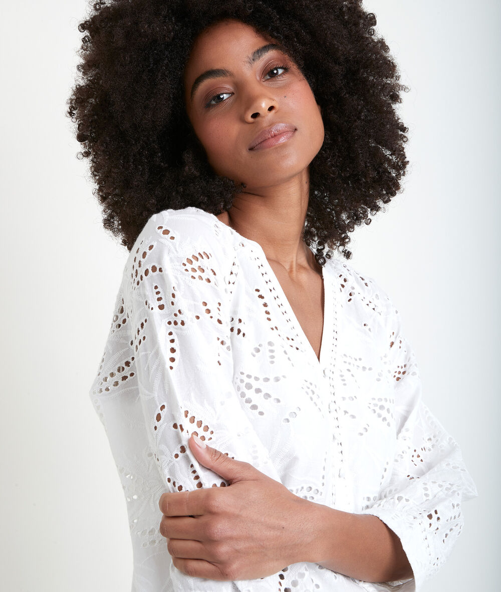 Robe brodée écrue coco ecru.