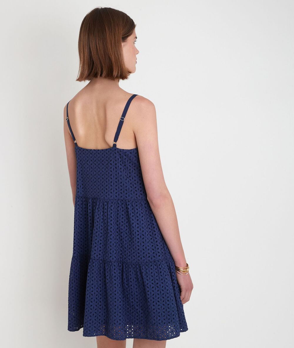 Robe mini à bretelles en broderie anglaise marine samia denim brut.