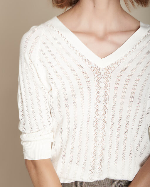 Pull écru ajouré col v fado ecru.