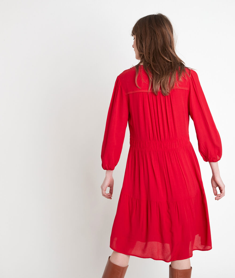 Robe en crêpe rouge minette rouge.