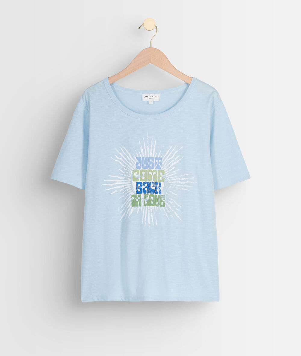 Hemelsblauw katoenen t-shirt met opschrift equinoxe pure bleached.