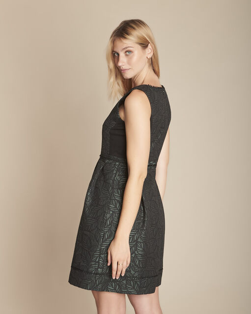 Robe corolle en jacquard romane cypres.