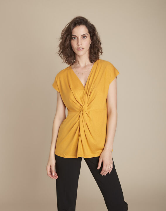 Tee-shirt jaune plis effet cache-cœur Carine | 1-2-3 Tee-shirt jaune plis effet cache-cœur Carine PhotoZ | 1-2-3