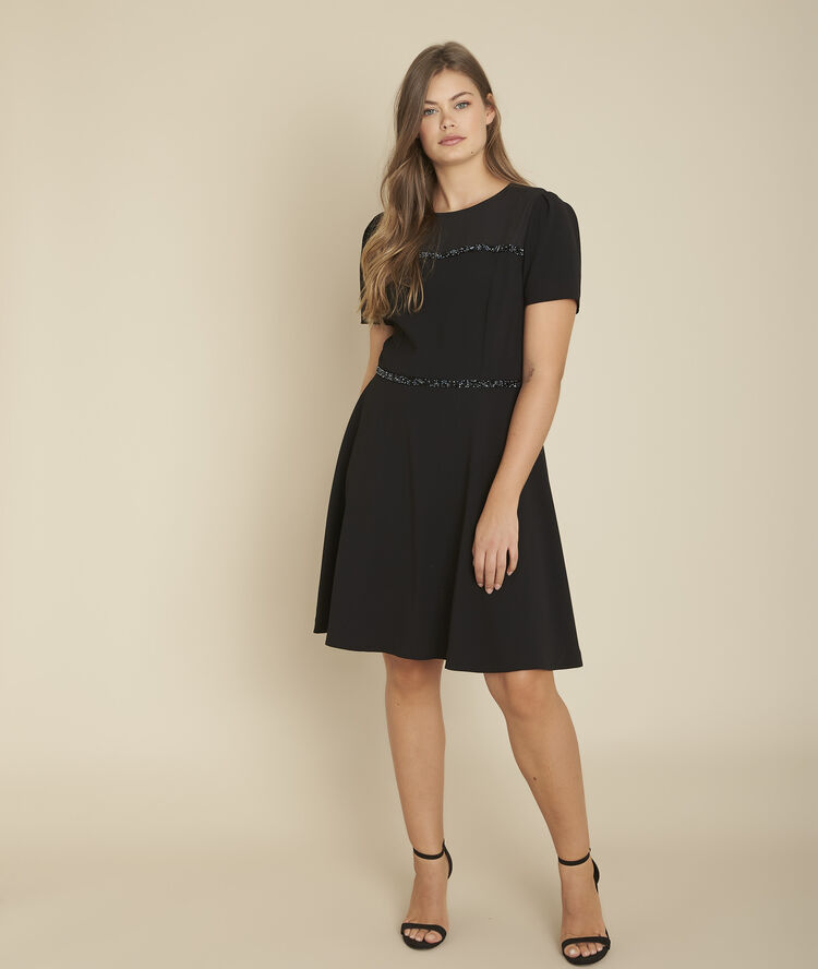 Robe courte à strass ness noir.