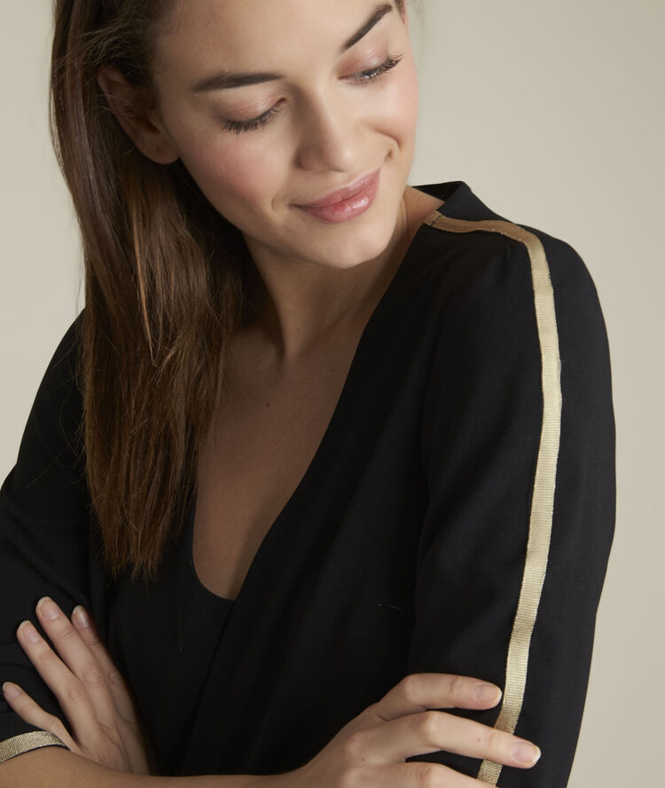 Robe en crèpe droite clémentine noir.