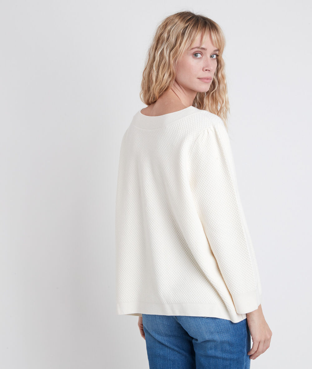 Pull écru maille fantaisie amore ecru.