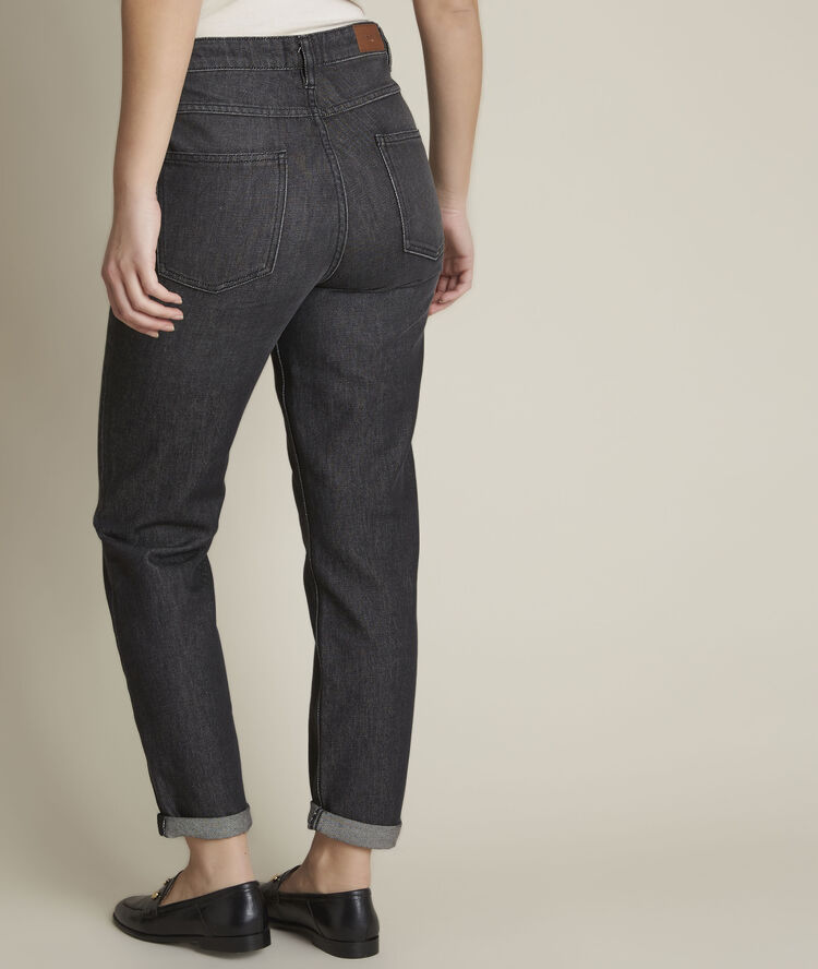 Le lovely mum: jean noir solene noir.