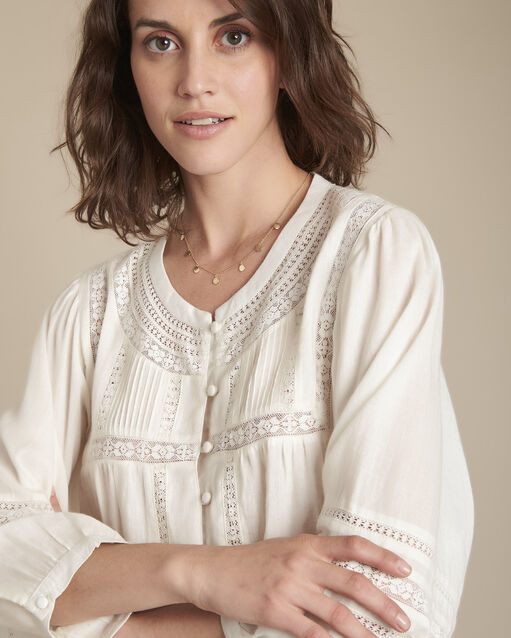 Blouse &eacute;crue en dentelle melina ecru.