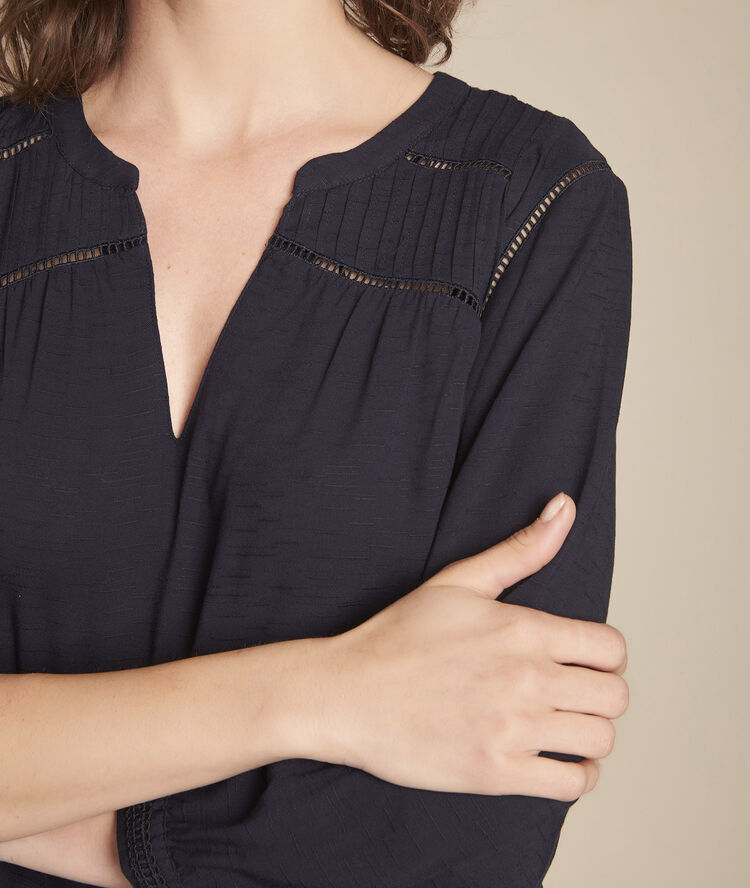 Blouse marine en dentelle maureen marine.