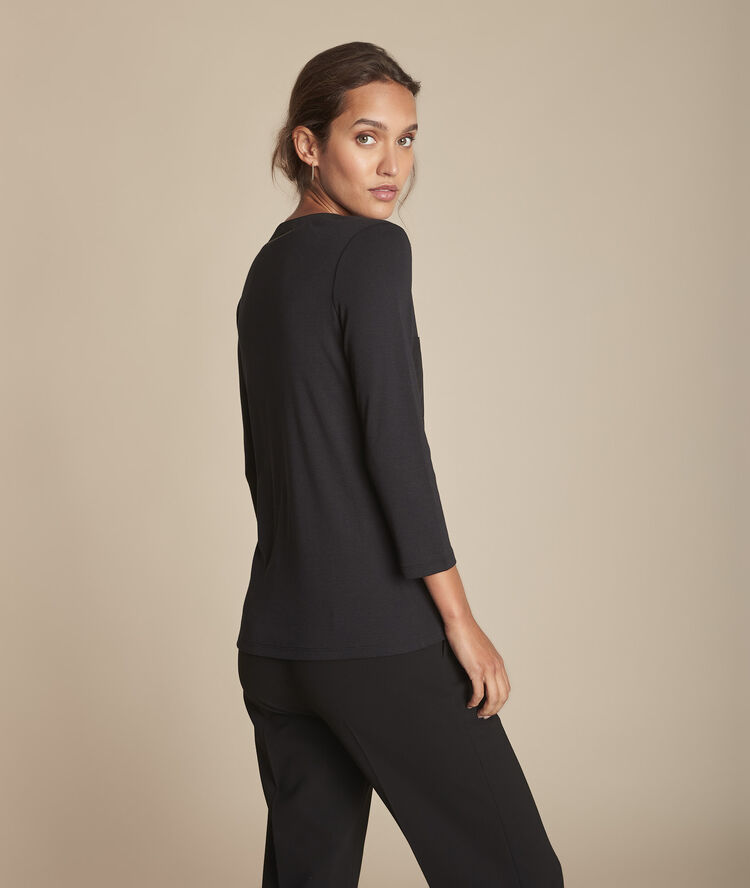 Tee-shirt noir col tunisien cleo noir.