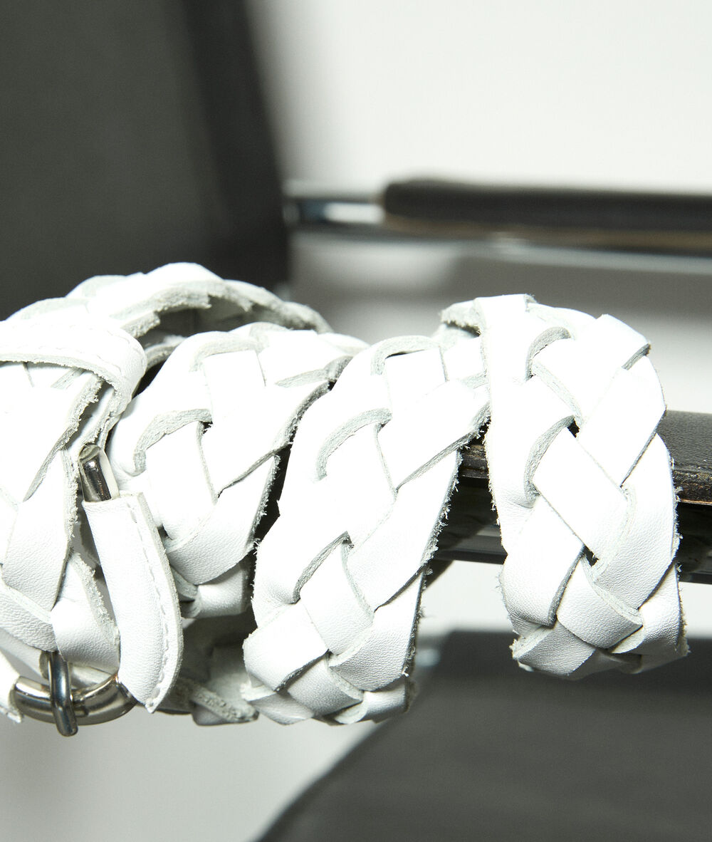 Ceinture tressée en cuir blanc swan blanc.