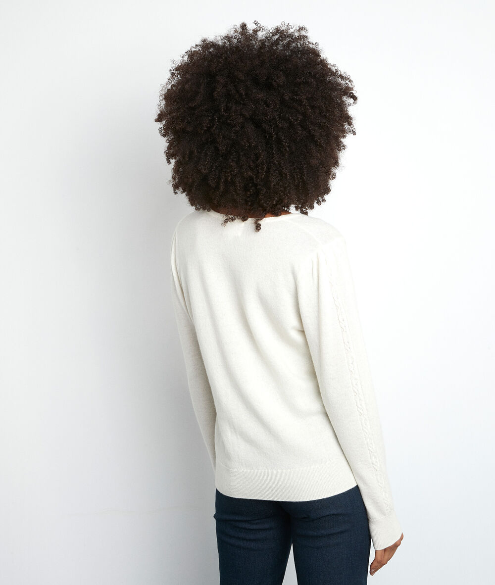 Pull en laine recyclée et cachemire écru tilda ecru.