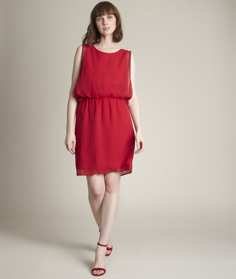 Robe en soie ode fuchsia clair.