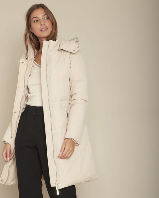 Tee-shirt beige encolure fantaisie Calypso (2) - Maison 123