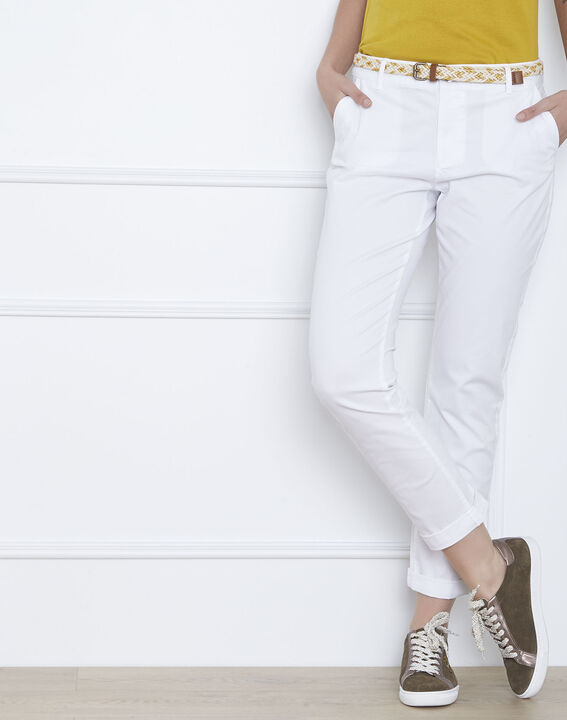 Pantalon blanc chino ceinture fantaisie Francis | 1-2-3 Pantalon blanc chino ceinture fantaisie Francis PhotoZ | 1-2-3