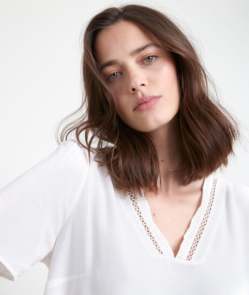 Tee-shirt bimatière encolure dentelle wanda ecru.