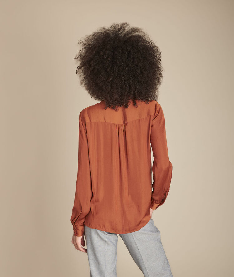 Blouse col lavallière acajou maud caramel.