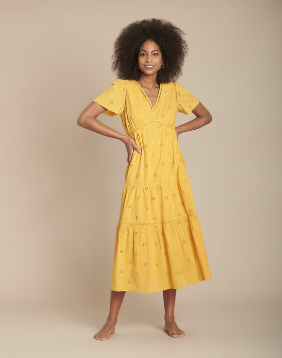 Robe jaune longue broderie anglaise Lima | 1-2-3 Robe jaune longue broderie anglaise Lima PhotoZ | 1-2-3