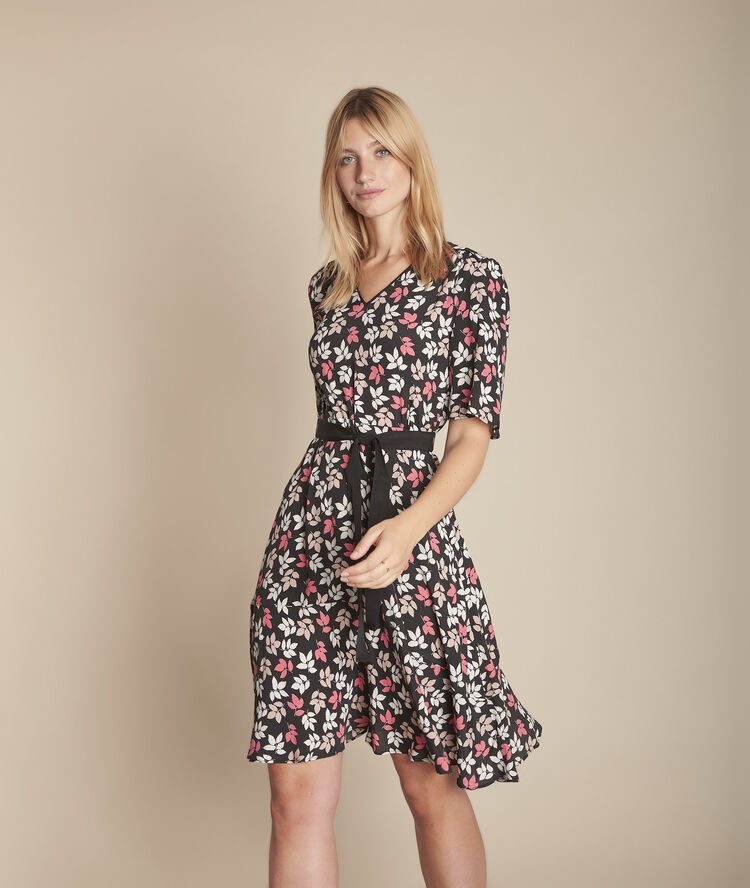 Zwarte jurk met overslag, print en contrasterende bies iroma noir.