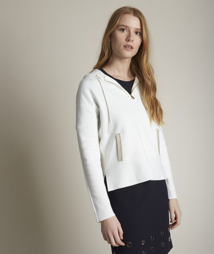 Pull &agrave; capuche danemone ecru.