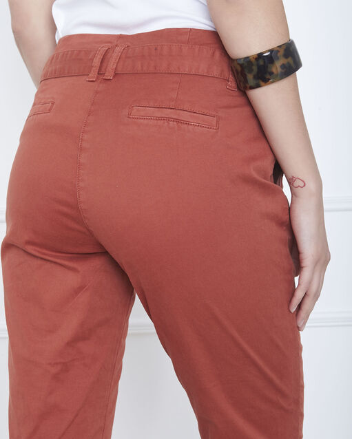 Pantalon acajou chino ceinturée clovis sable.