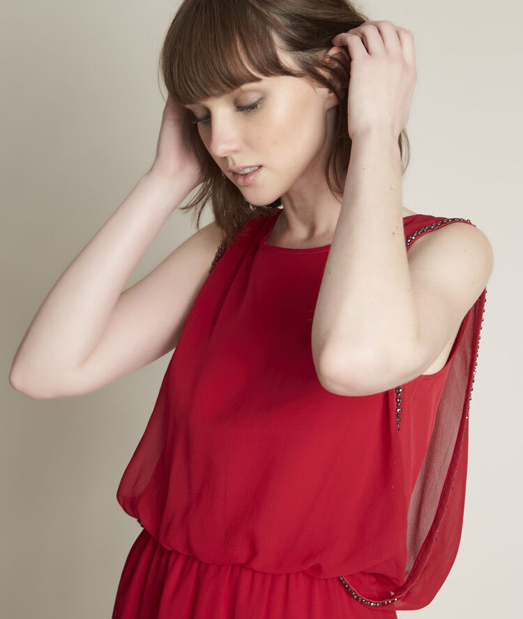 Robe en soie ode fuchsia clair.