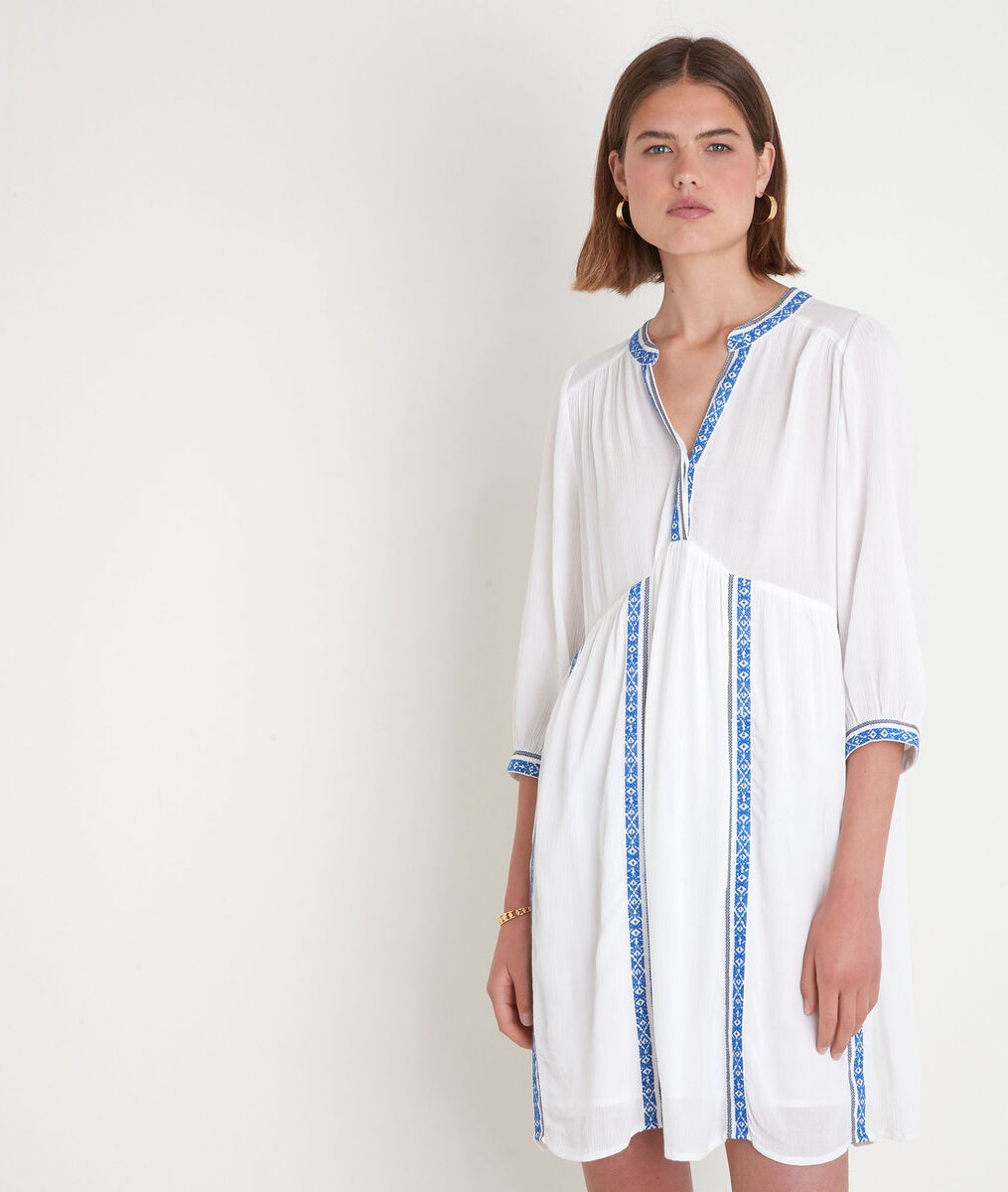 Robe courte fluide et brodée blanche Stella | 1-2-3 Robe courte fluide et brodée blanche Stella PhotoZ | 1-2-3