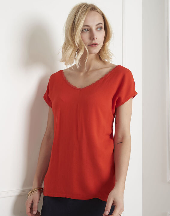 Korallenrotes T-Shirt mit Spitzen-Ausschnitt Passion | 1-2-3 Korallenrotes T-Shirt mit Spitzen-Ausschnitt Passion PhotoZ | 1-2-3