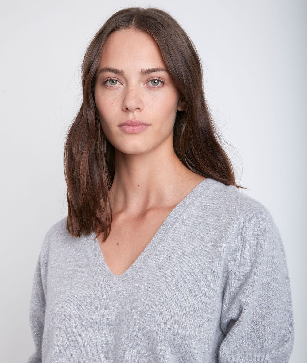 Pull en cachemire gris ralph chine clair.